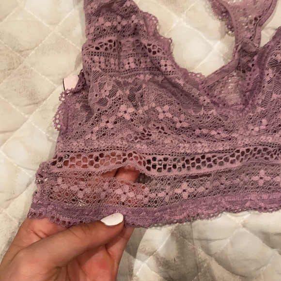 VS bralette - Picture 2 of 4